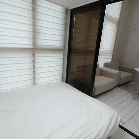 Majestic Seoul Stay Central Exterior photo