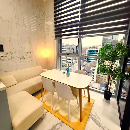 Majestic Seoul Stay Central Exterior photo