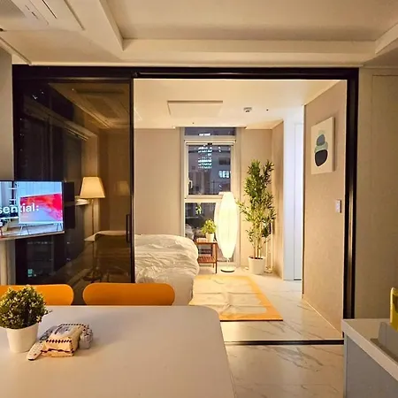 Majestic Seoul Stay Central Exterior photo
