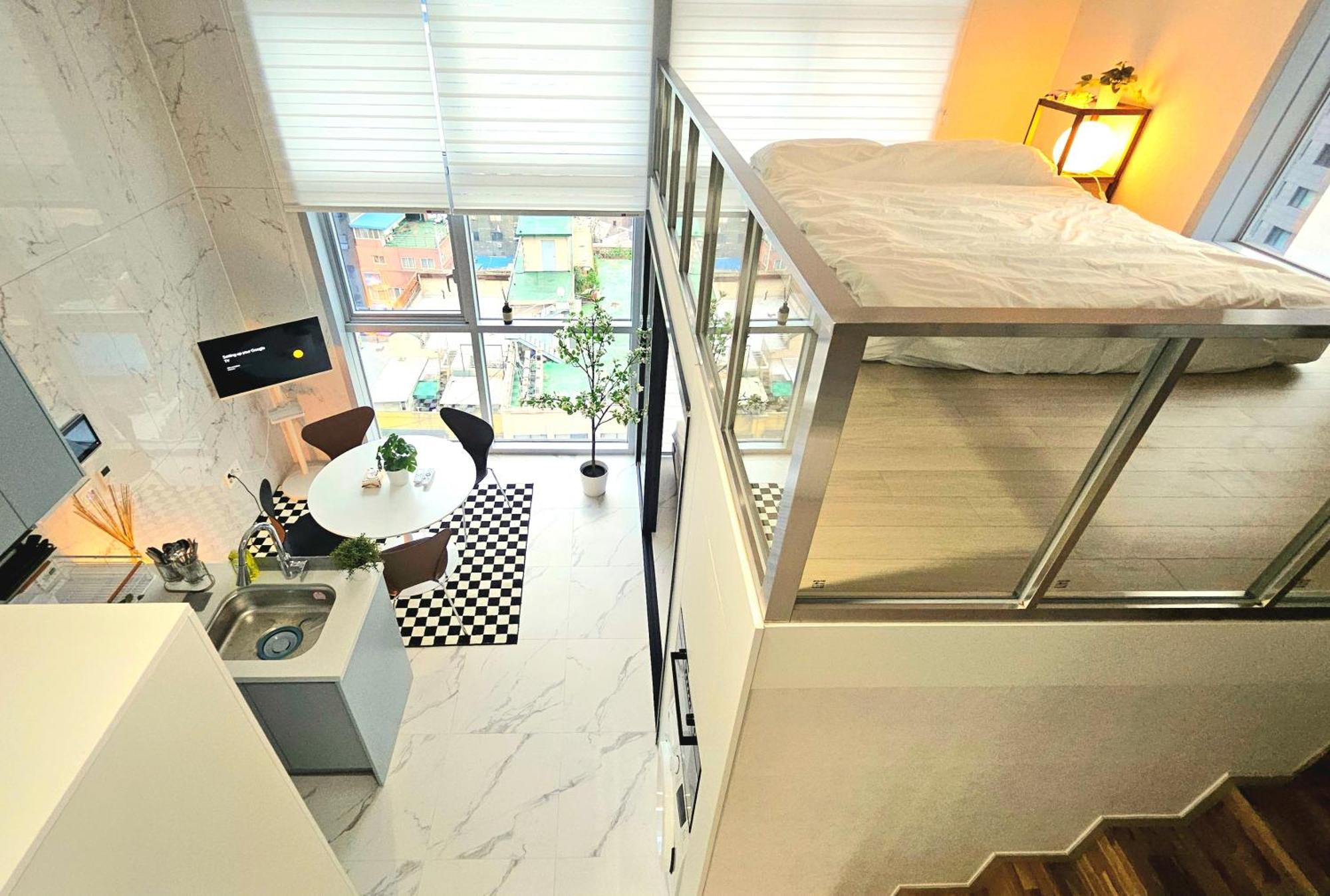 Majestic Apartment